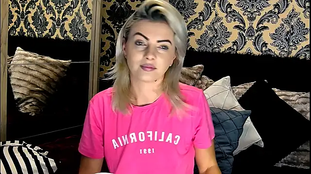 Aly girl1 online show from 4, 12, 2024