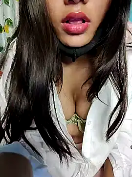 Reena Singh53 online show from 23, 2, 2025