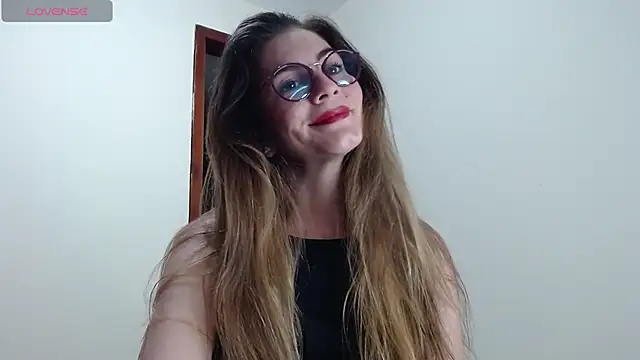 Snapshot of Hanny_24 chatting on 2, 3, 2025 Hanny 24 online show from 2, 3, 2025