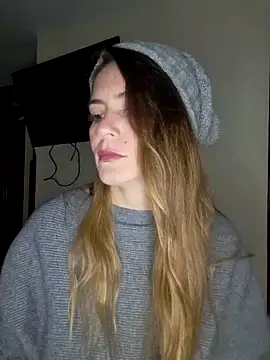 Snapshot of Hanny_24 chatting on 10, 3, 2025 Hanny 24 online show from 10, 3, 2025