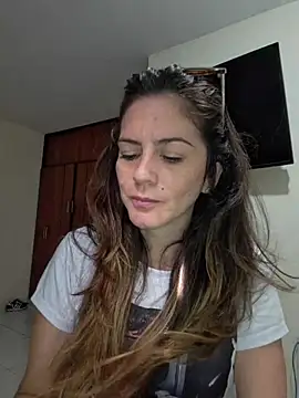 Snapshot of Hanny_24 chatting on 3, 2, 2026 Hanny 24 online show from 3, 2, 2026