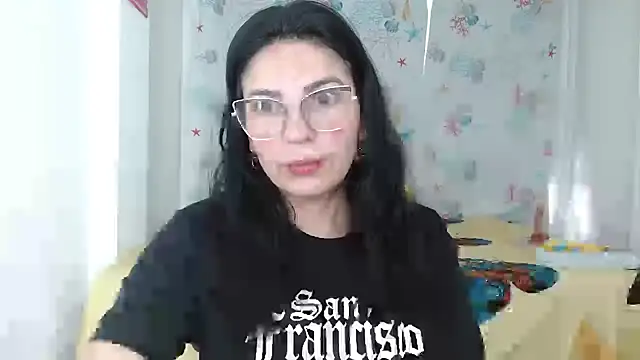 anybellucci43 online show from 20, 12, 2024