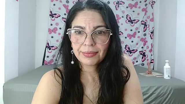 anybellucci43 online show from 30, 12, 2024