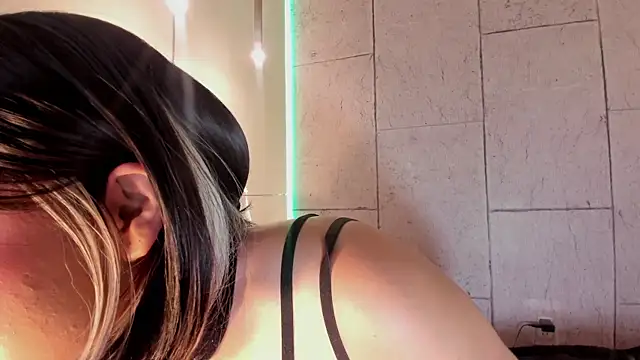 Snapshot of anastasia_jhons chatting on 1, 3, 2026 anastasia jhons online show from 1, 3, 2026