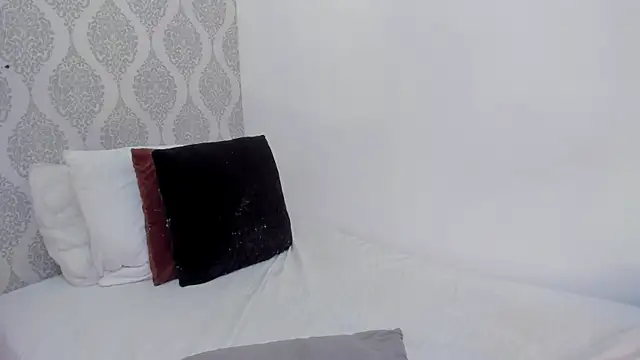 Snapshot of martina_rivera_ chatting on 3, 10, 2025 martina rivera online show from 3, 10, 2025