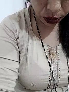 Urmila bhabhii online show from 25, 2, 2026