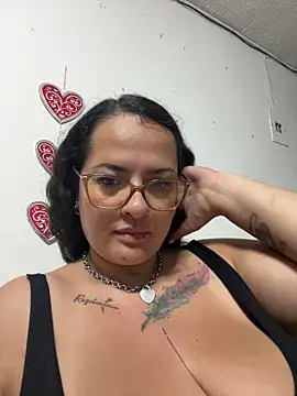 KarllaWalker online show from 27, 5, 2026