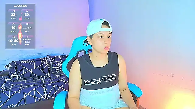 Snapshot of aron_wi chatting on 30, 12, 2024 aron wi online show from 30, 12, 2024