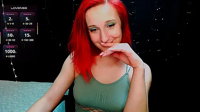 AgathaNoxe online show from 6, 3, 2025