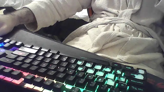 Snapshot of squiddy_69 chatting on 23, 10, 2025 squiddy 69 online show from 23, 10, 2025