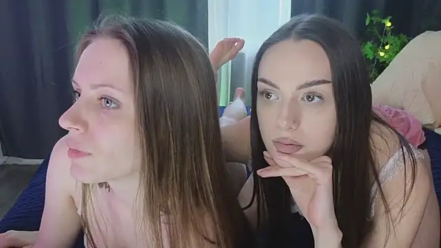 Snapshot of Chloe_Vixen chatting on 20, 2, 2025 Chloe Vixen online show from 20, 2, 2025