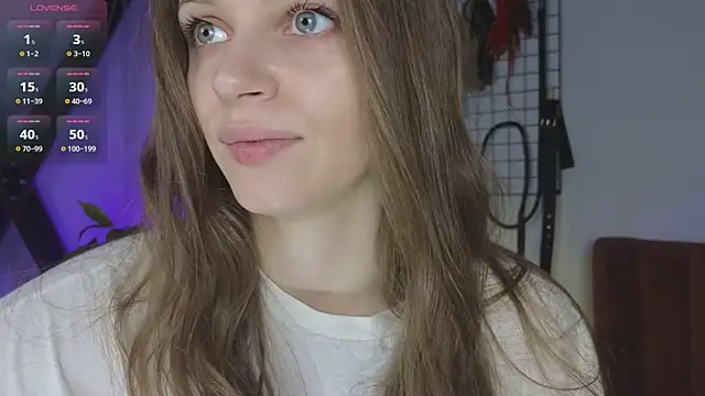 Snapshot of Chloe_Vixen chatting on 27, 2, 2025 Chloe Vixen online show from 27, 2, 2025