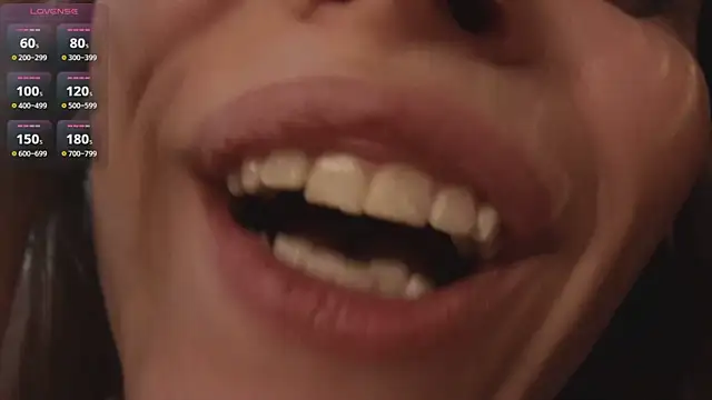 Snapshot of Chloe_Vixen chatting on 14, 3, 2025 Chloe Vixen online show from 14, 3, 2025