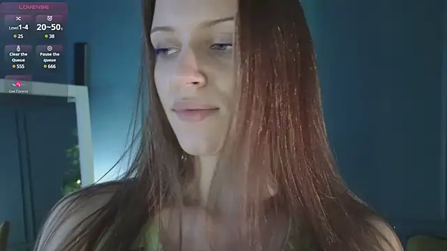 Snapshot of Chloe_Vixen chatting on 17, 3, 2025 Chloe Vixen online show from 17, 3, 2025