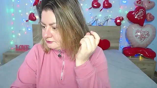 ZannaDreil online show from 14, 2, 2025