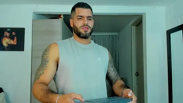 SamirHazard97 online show from 17, 2, 2026