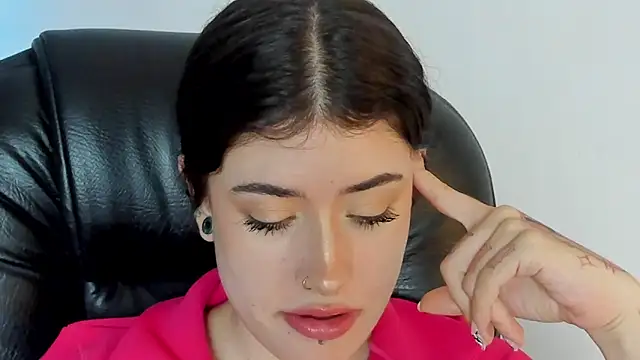 melody suarez online show from 10, 1, 2025