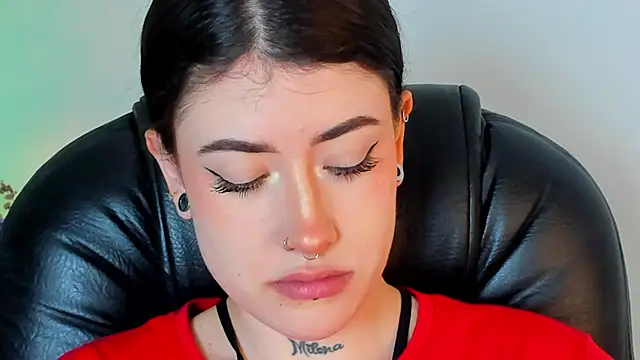 melody suarez online show from 29, 1, 2025