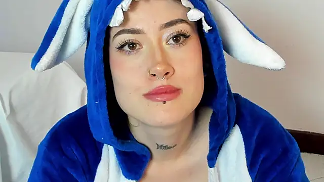 melody suarez online show from 31, 1, 2025