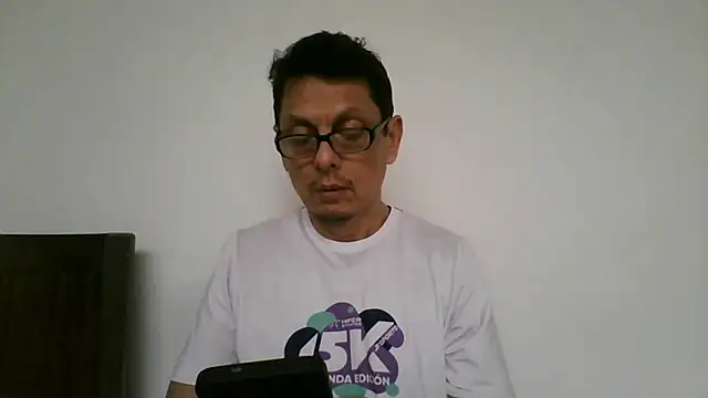 Snapshot of MarcusKelvin chatting on 27, 1, 2025 MarcusKelvin online show from 27, 1, 2025