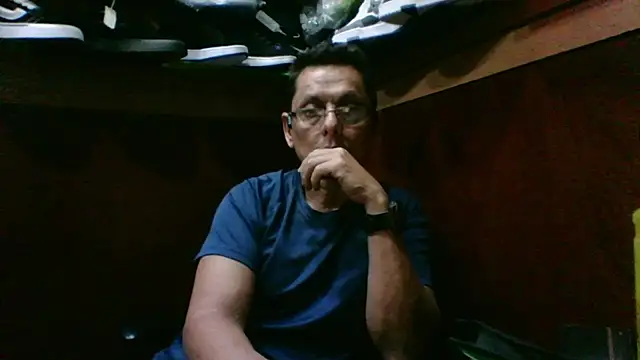 Snapshot of MarcusKelvin chatting on 20, 10, 2025 MarcusKelvin online show from 20, 10, 2025