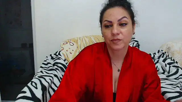 Snapshot of MissElla chatting on 23, 5, 2026 MissElla online show from 23, 5, 2026