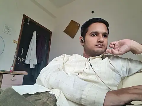 Jonrobinso online show from 9, 10, 2025