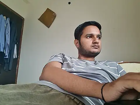 Jonrobinso online show from 22, 10, 2025