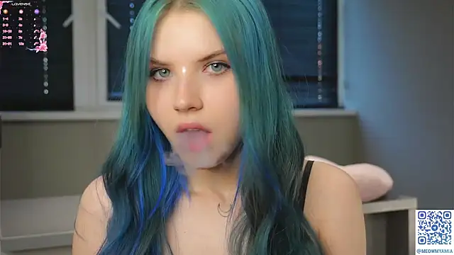 Snapshot of EvelyynLopez chatting on 15, 2, 2025 EvelyynLopez online show from 15, 2, 2025
