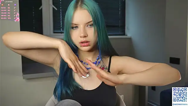 Snapshot of EvelyynLopez chatting on 17, 2, 2025 EvelyynLopez online show from 17, 2, 2025