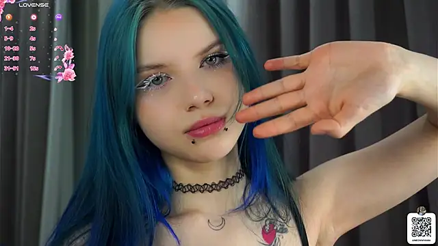 Snapshot of EvelyynLopez chatting on 14, 3, 2025 EvelyynLopez online show from 14, 3, 2025