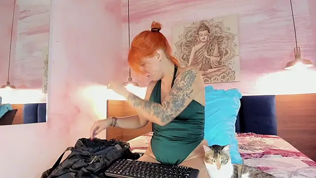 MelaniieRoux online show from 6, 2, 2026