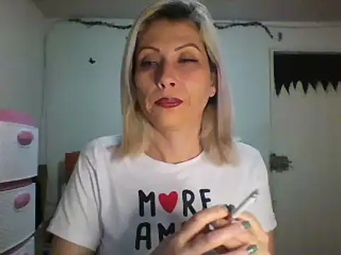 alixia81 online show from 19, 1, 2025