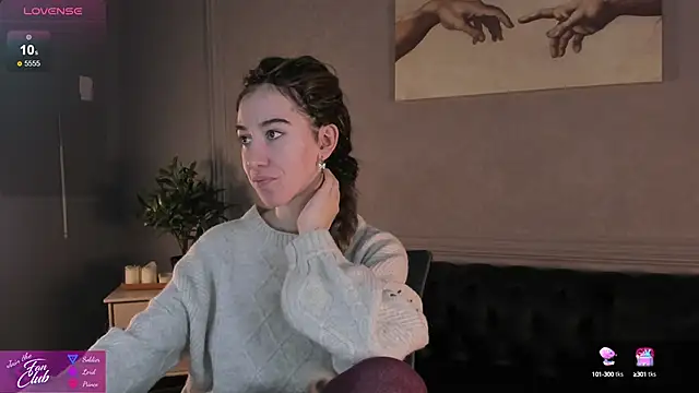 Snapshot of Belle_Via chatting on 4, 12, 2024 Belle Via online show from 4, 12, 2024