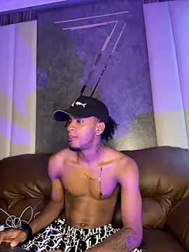 AaronCruz  online show from 17, 3, 2025