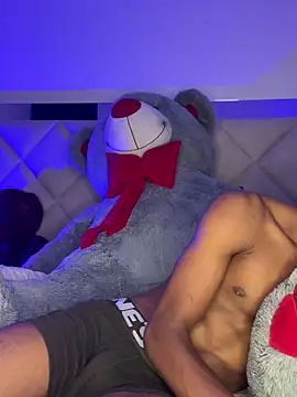 AaronCruz  online show from 12, 10, 2025