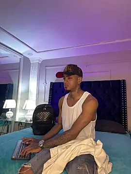 AaronCruz  online show from 3, 3, 2026