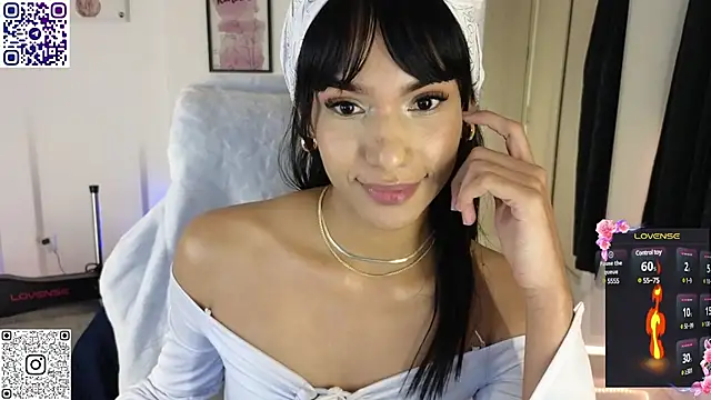 Snapshot of kharelys_777 chatting on 15, 1, 2025 kharelys 777 online show from 15, 1, 2025