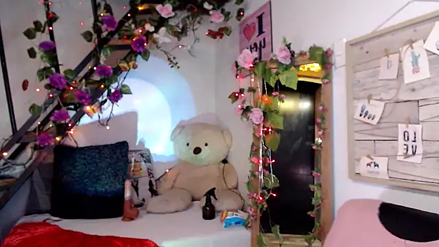 luna sky83 online show from 19, 3, 2026