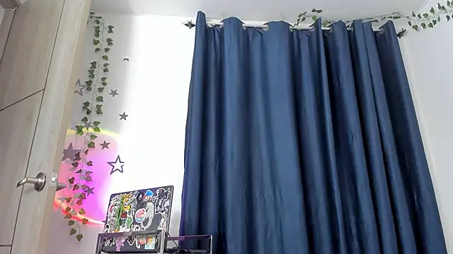 AlyRoses online show from 12, 1, 2025