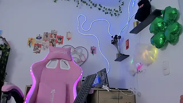 AlyRoses online show from 23, 3, 2025