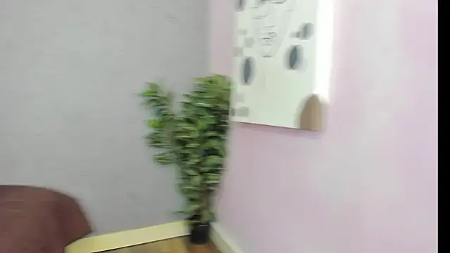 Tiffany mendez online show from 14, 2, 2026