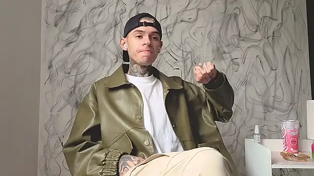 Saturno v online show from 14, 10, 2025