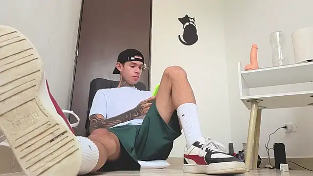 Saturno v online show from 6, 11, 2025