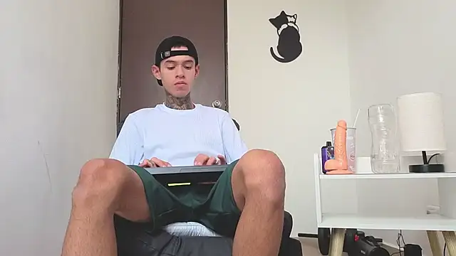 Saturno v online show from 13, 11, 2025