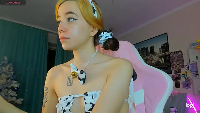 Ramona Johnson online show from 8, 2, 2025