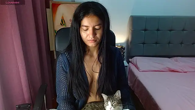 ChloeSanchezx online show from 28, 2, 2025