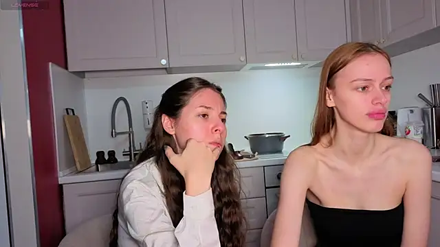 fcjuicy pussy online show from 12, 1, 2026