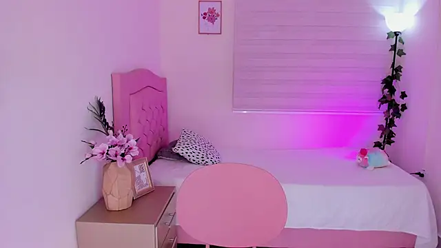 Keni malf online show from 10, 4, 2026