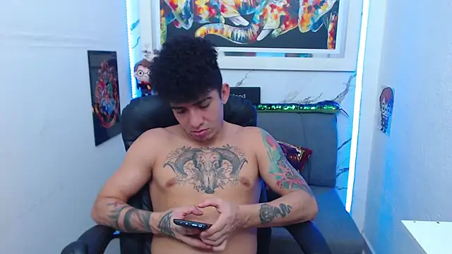 targuerian22 online show from 30, 10, 2025